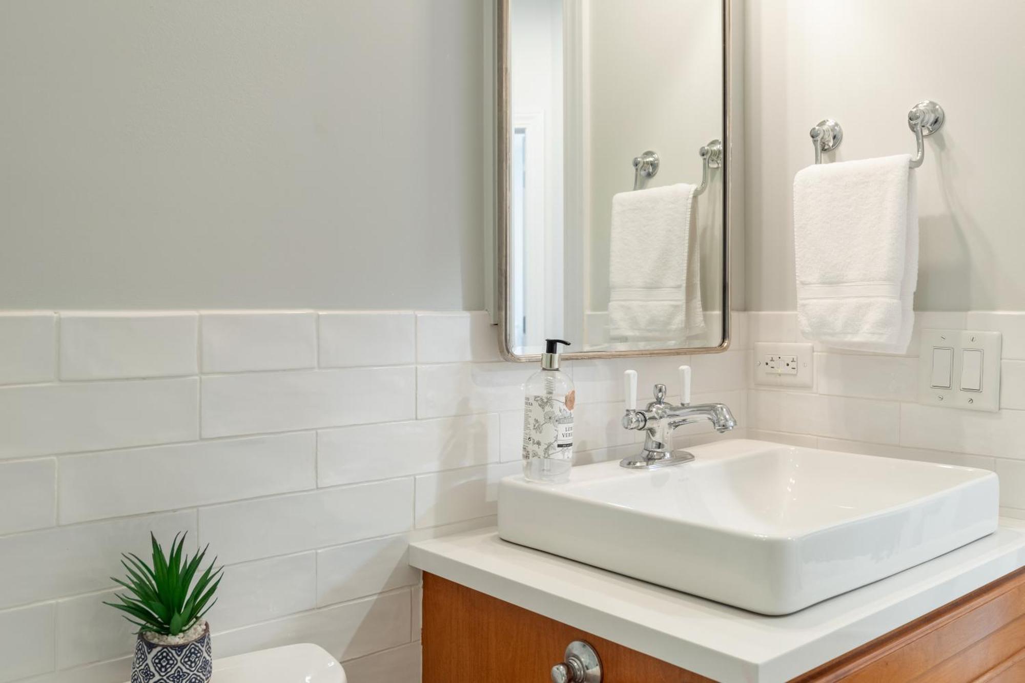 Windy Getaway - 3br 2ba Townhouse Chicago