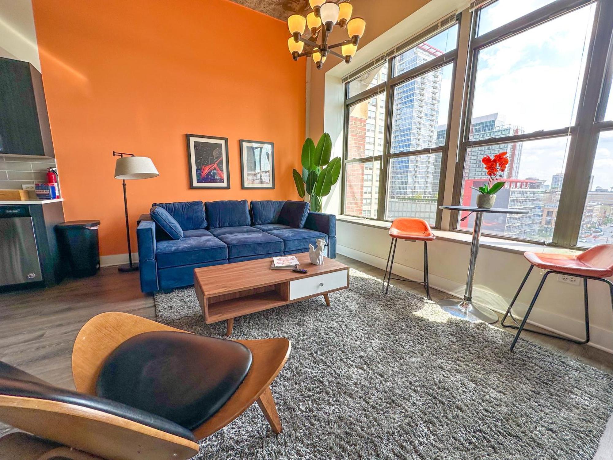 Cozy 2Br South Loop Condo With Optional Parking And Gym Near Mccormick Place, Public Transit & City Hotspots * Chicago