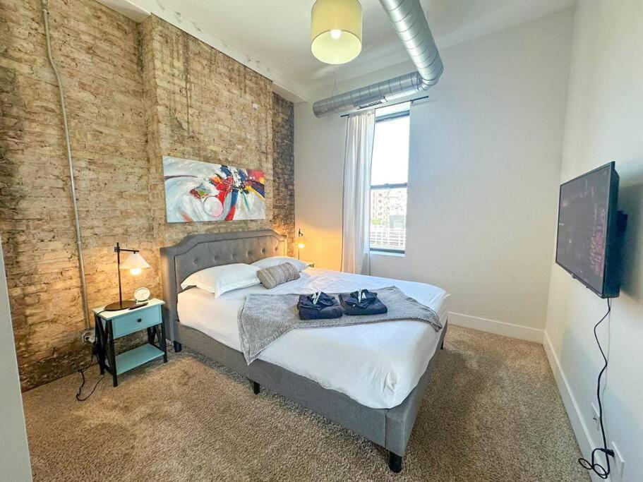 Bright 3br Retreat Near Mccormick Place Convention And Museum Campus Apartment