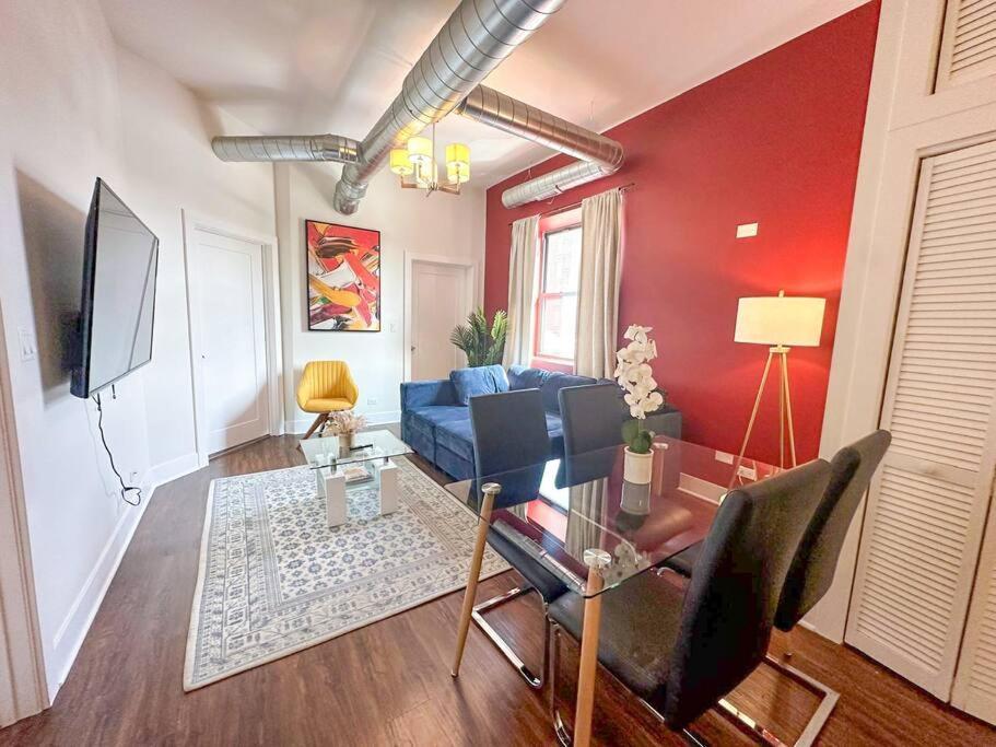 Apartment Bright 3br Retreat Near Mccormick Place Convention And Museum Campus *