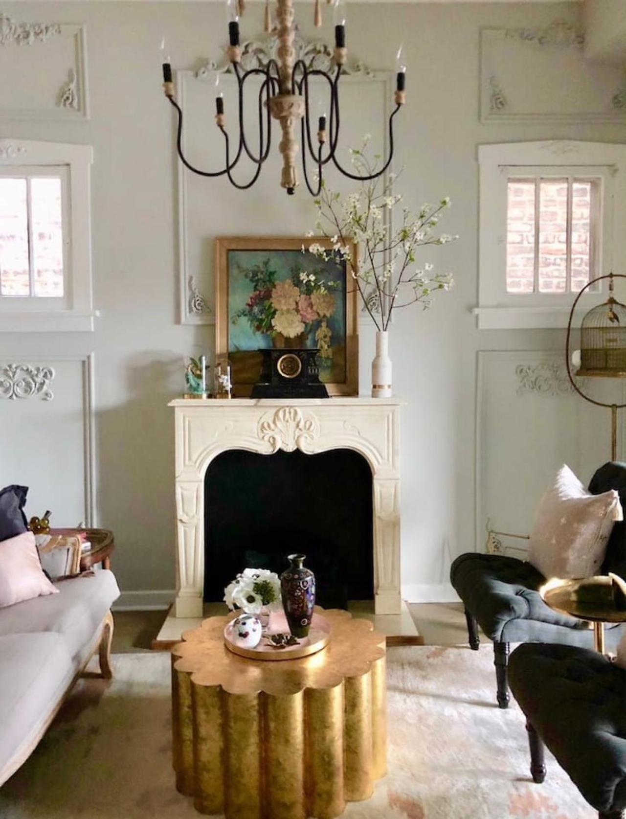 North Side Pied A Terre Apartment Chicago