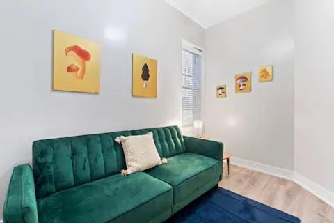 Perfect Pilsen Apartment Chicago