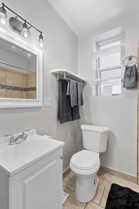 Perfect Pilsen Apartment *