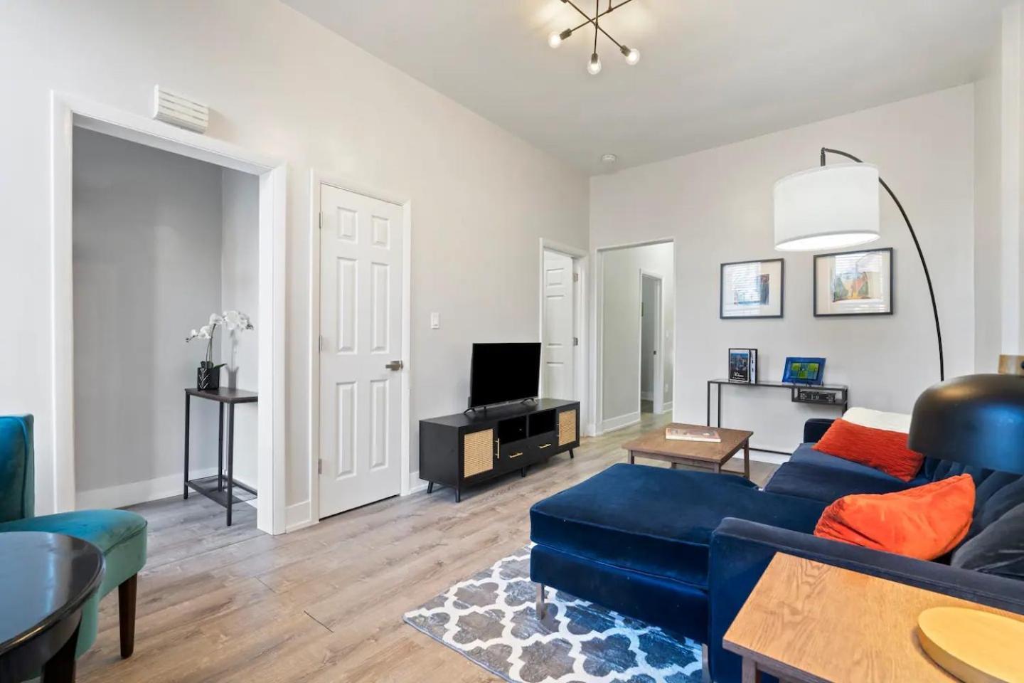 Perfect Pilsen Apartment Chicago