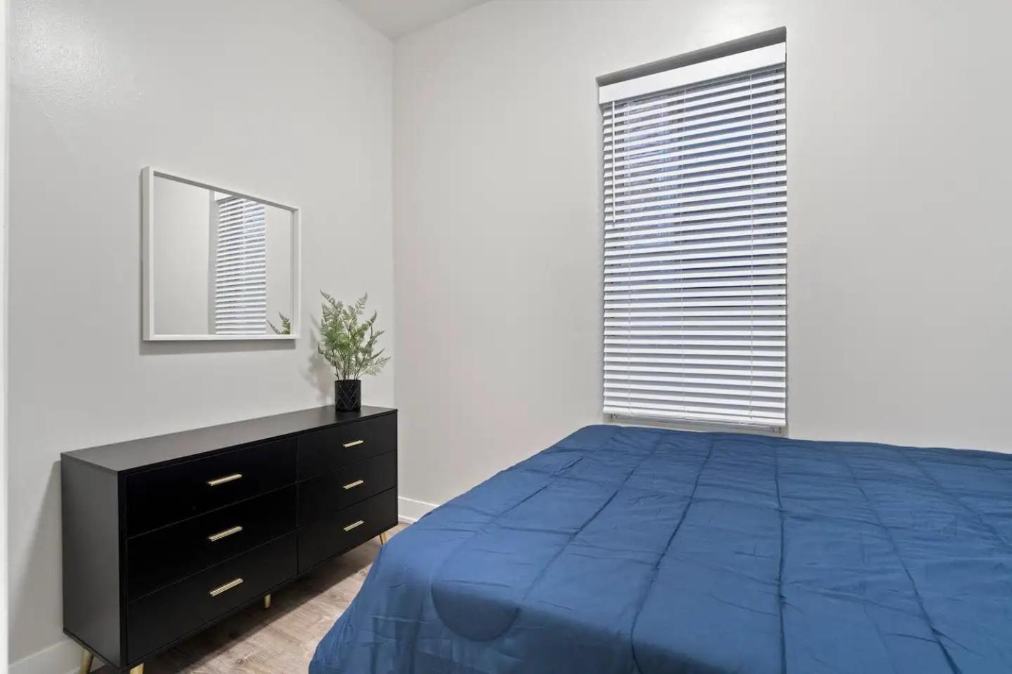 Apartment Perfect Pilsen Chicago