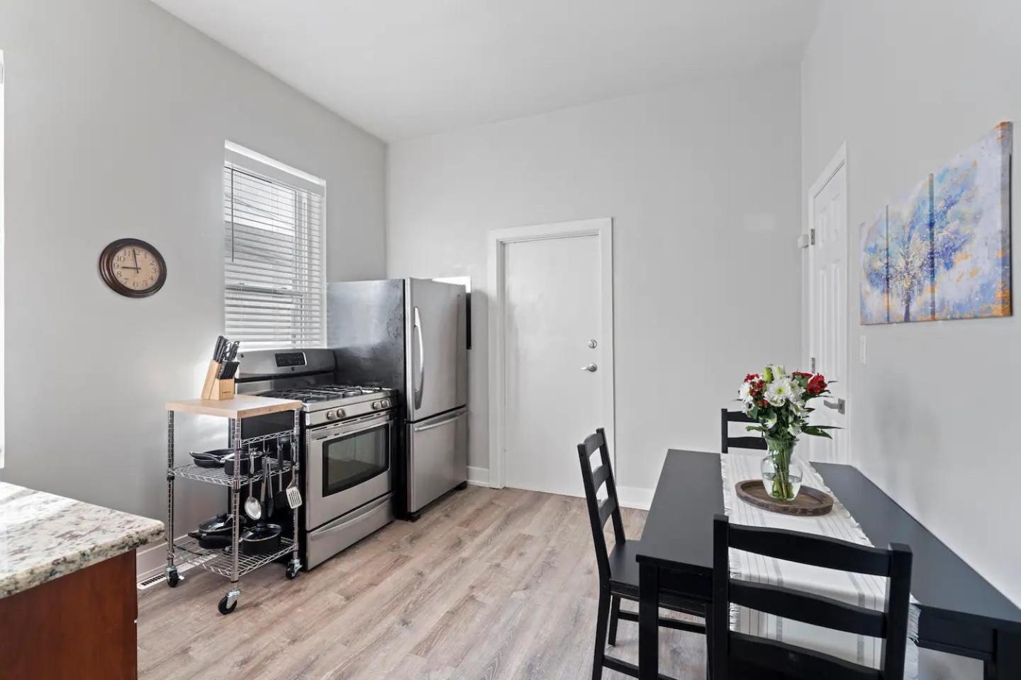 Perfect Pilsen Apartment Chicago