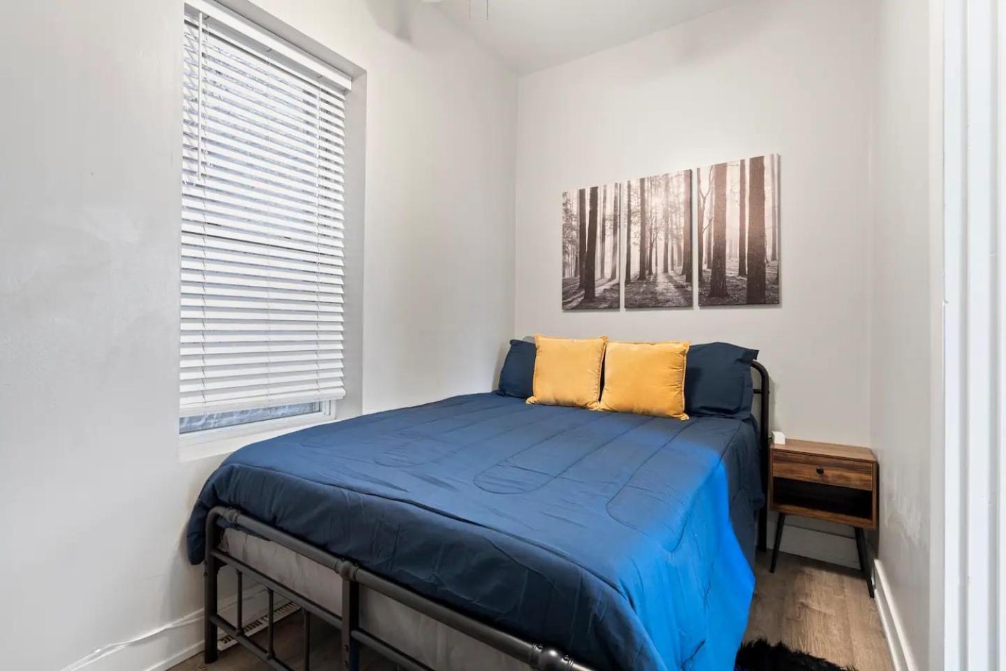 Perfect Pilsen Apartment *
