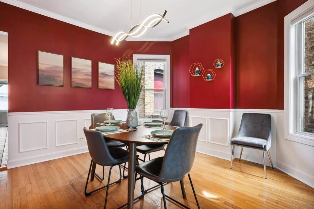 Wrigley 4br Home, Sleeps 10 *