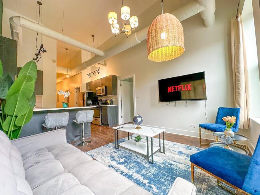 South Loop 3br With Optional Parking Near Mccormick Place Apartment *