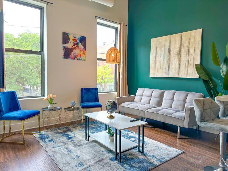 Apartment South Loop 3br With Optional Parking Near Mccormick Place
