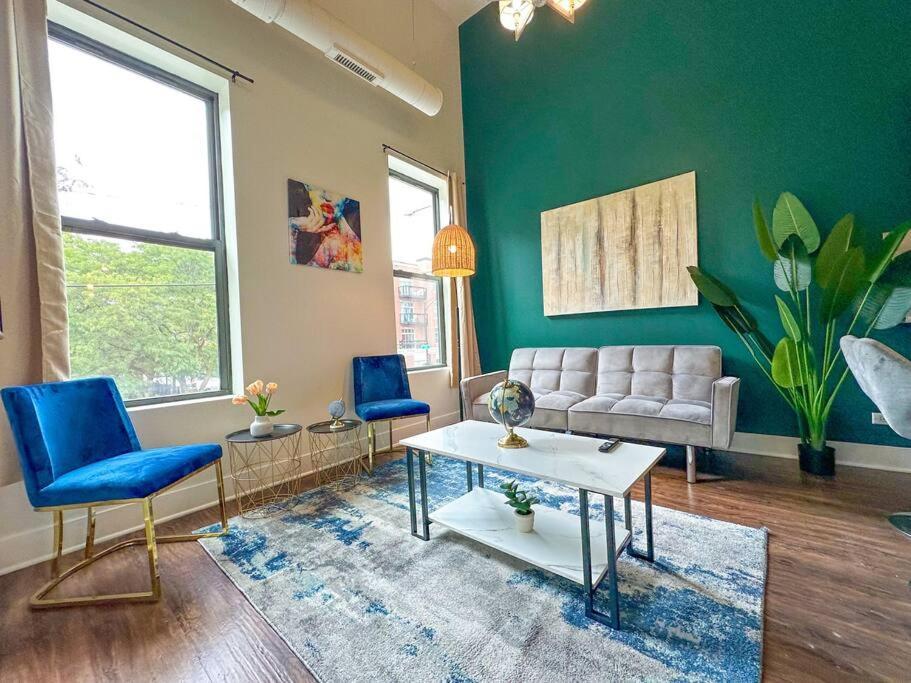 South Loop 3br With Optional Parking Near Mccormick Place * Chicago