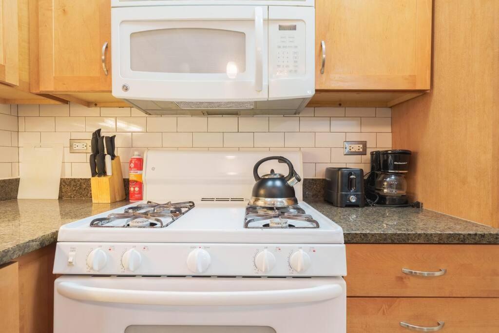Cozy 3br Hyde Park Oasis Near Uchi, Shops & Dining Appartement *