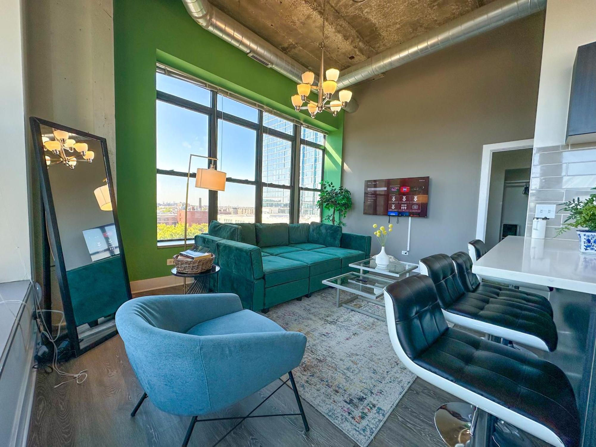 Apartment Luxury 2Br Suite With Optional Parking And Gym Access Near Mccormick Place And Soldier Field Chicago