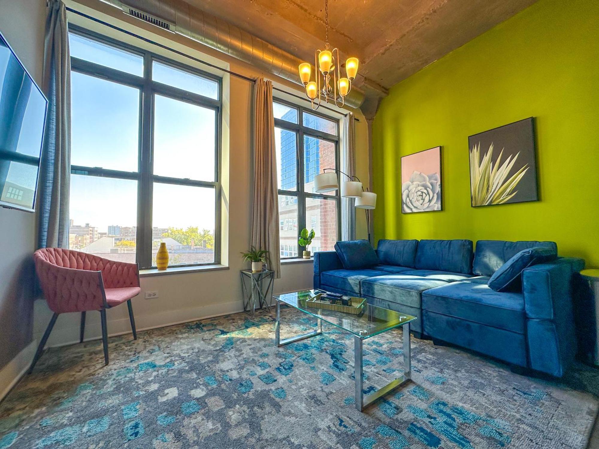 Downtown Chicago 2Br Getaway South Loop Comfort Near Mccormick Place, Soldier Field And Grant Park Apartment