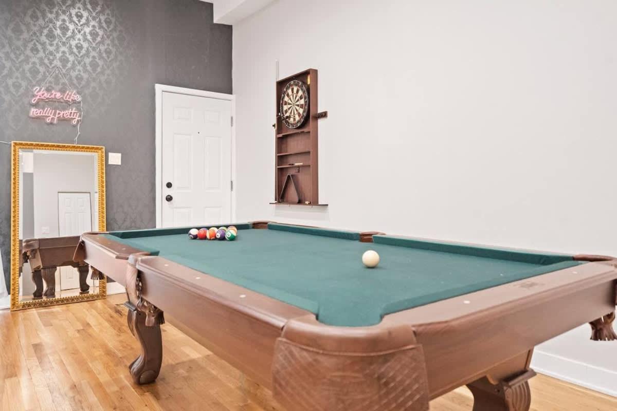 Apartment 2 Bd 2 Ba Bucktown Safari Flat