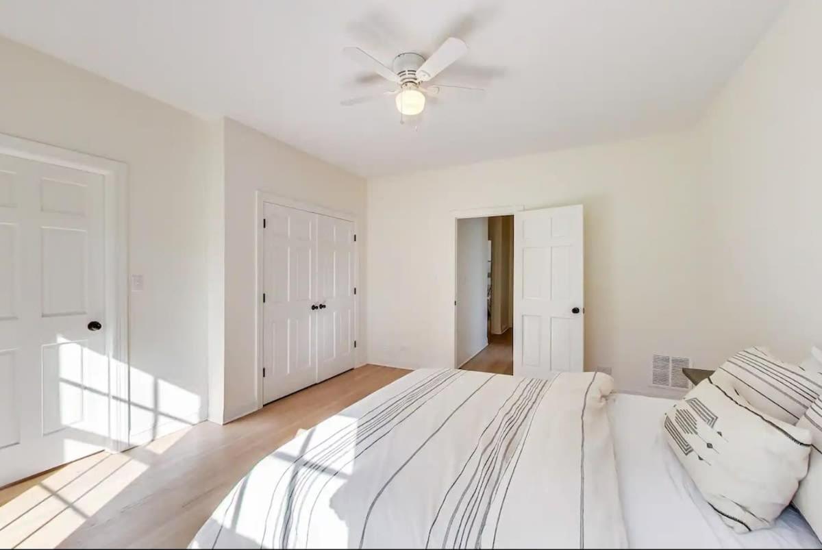 Spacious 4br With Outdoor Oasis Apartment Chicago