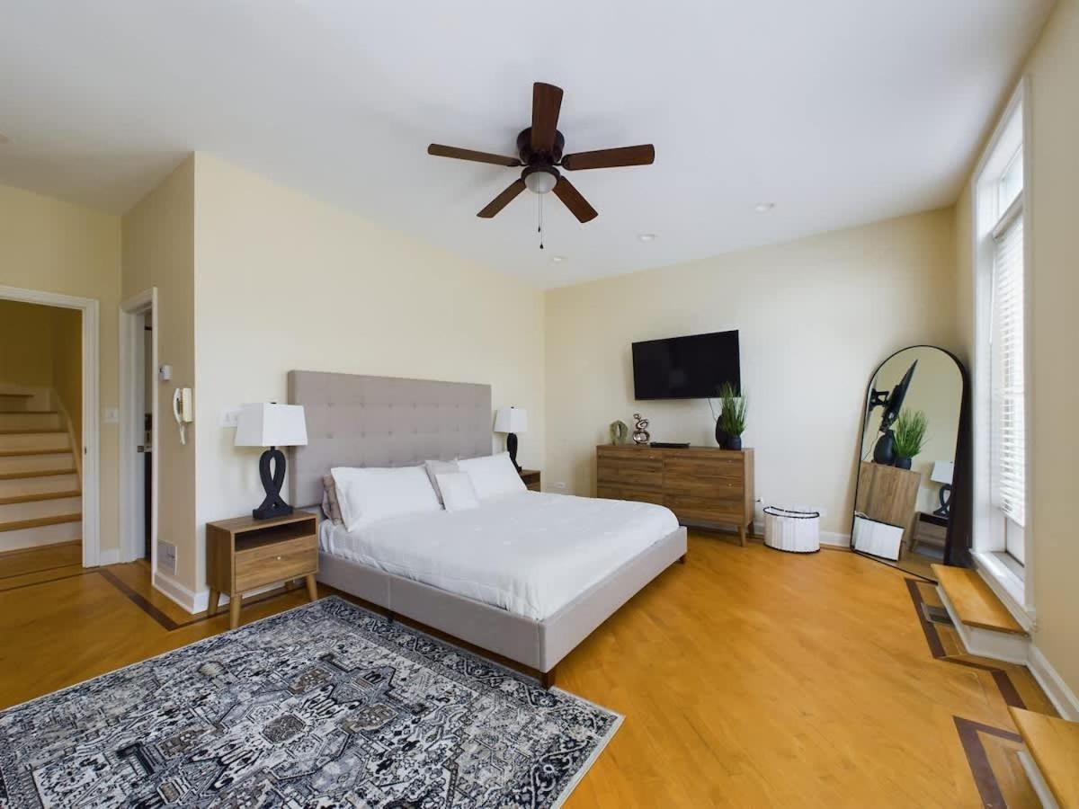 Luxe 4br With Hot Tub & Game