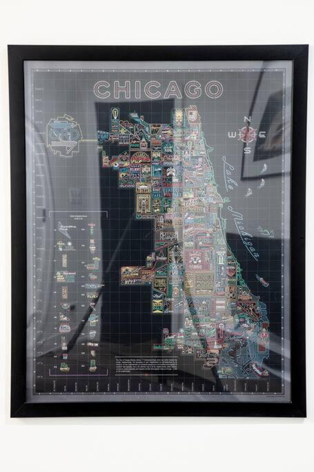 Stylish 2br Stunner In Unbeatable Location Chicago