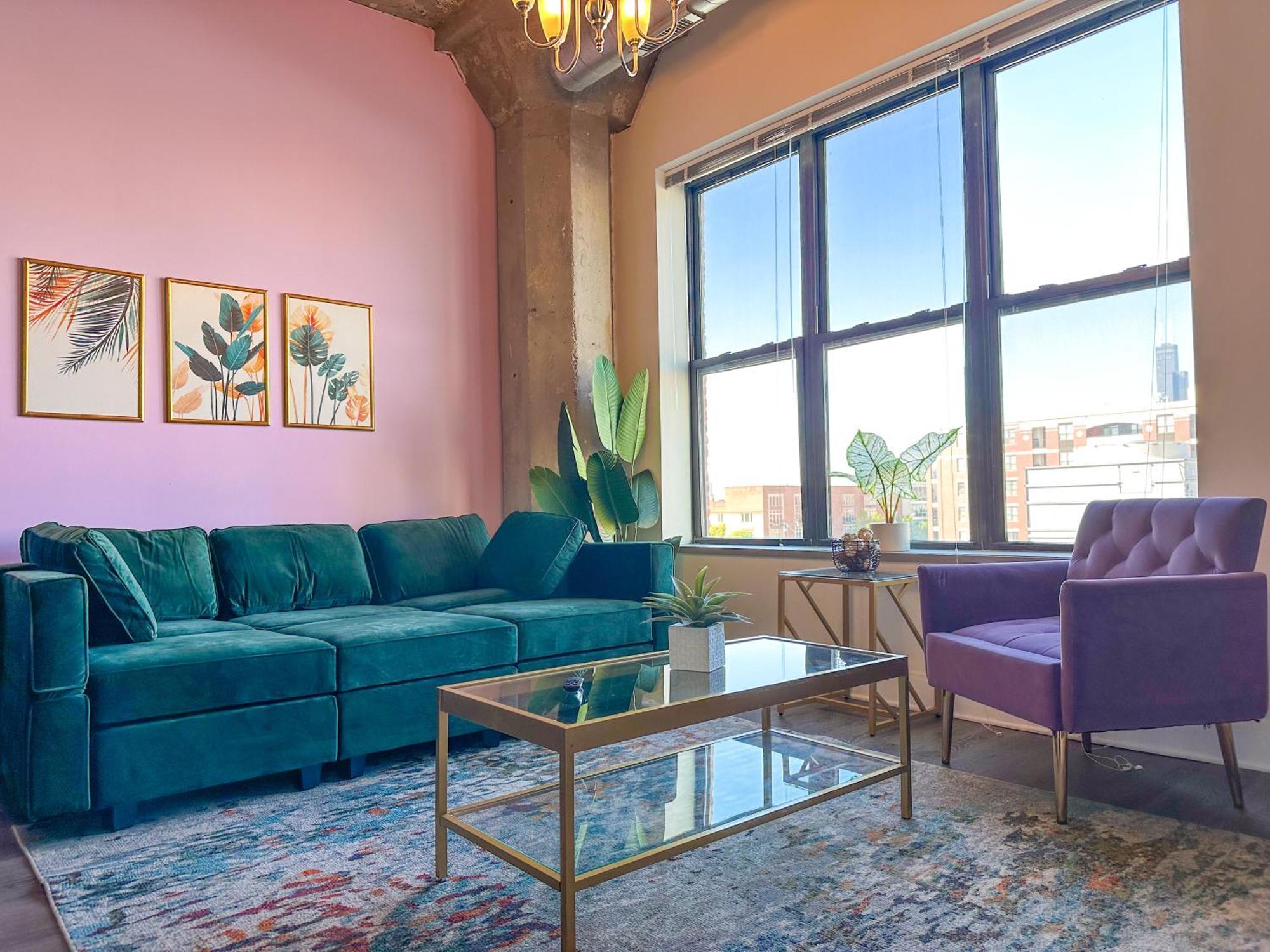 South Loop Chicago 2Br Retreat With Skyline View And Optional Parking For 8 Guests Near Mccormick Place And Soldier Field