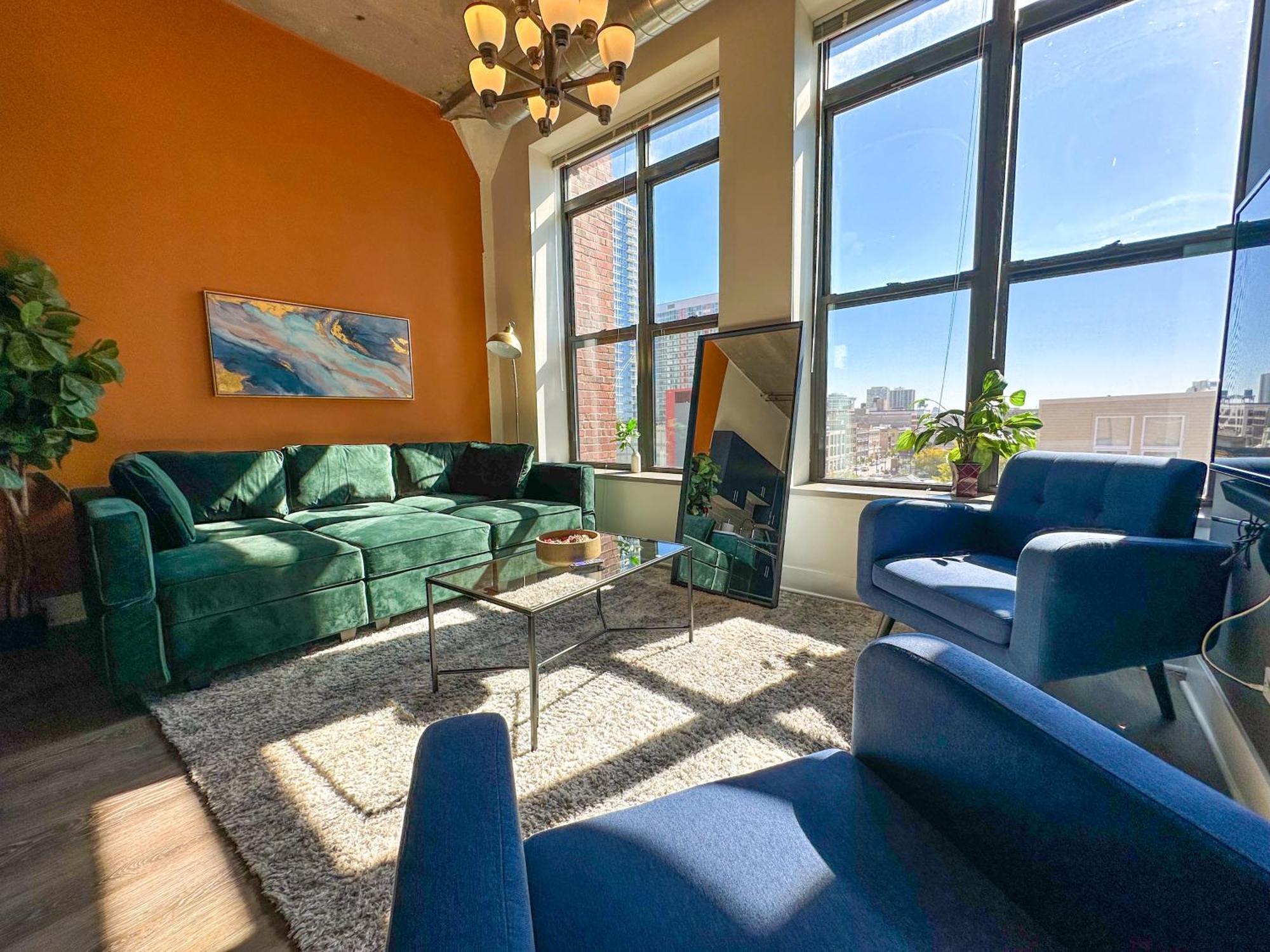 Family Friendly 2br South Loop With Optional Parking And Gym Access Sleeps Up To 8 Near Mccormick Place And Soldier Field * Chicago
