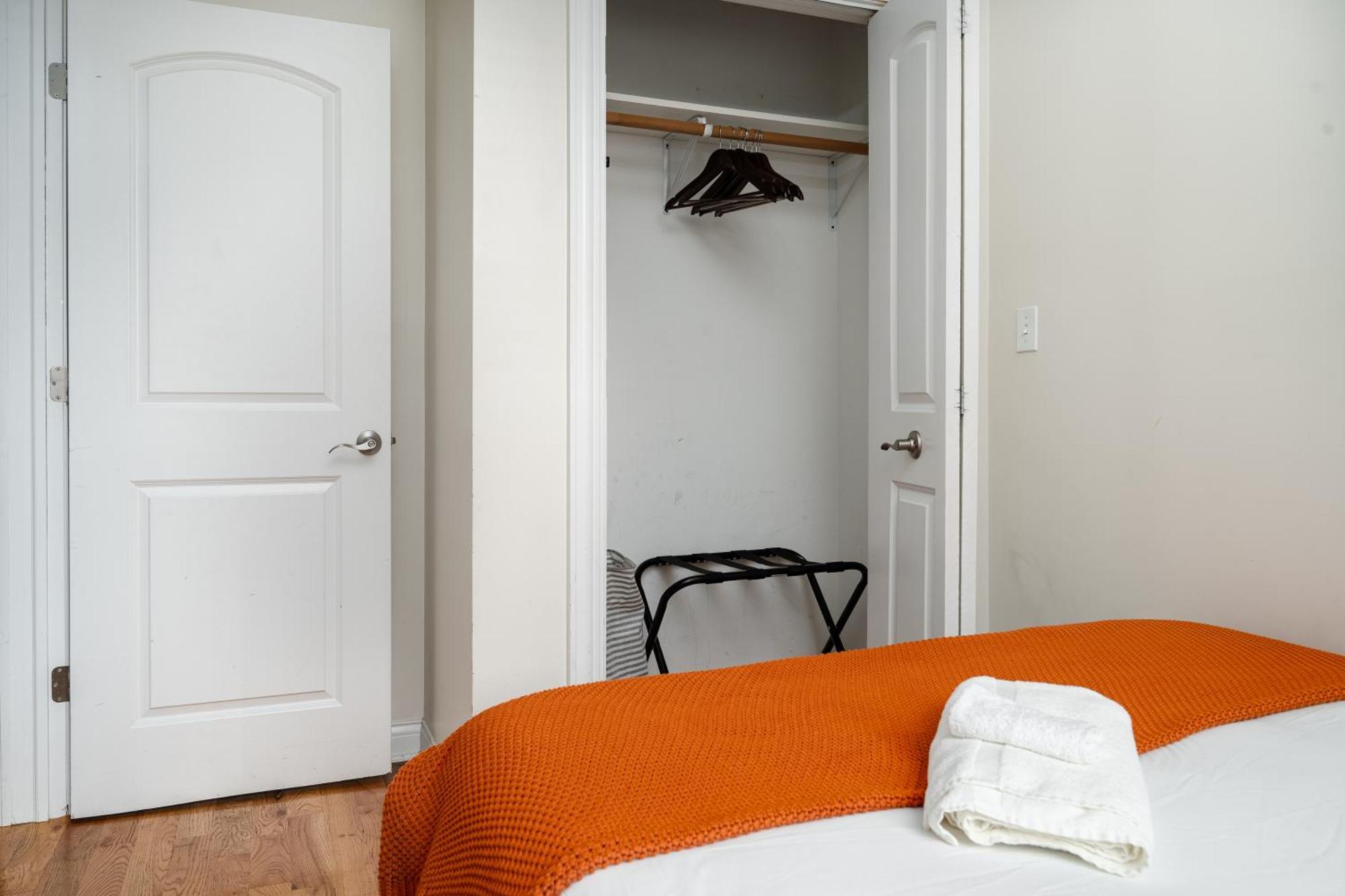 Flexhome Wicker Park 3br Dv2 Apartment