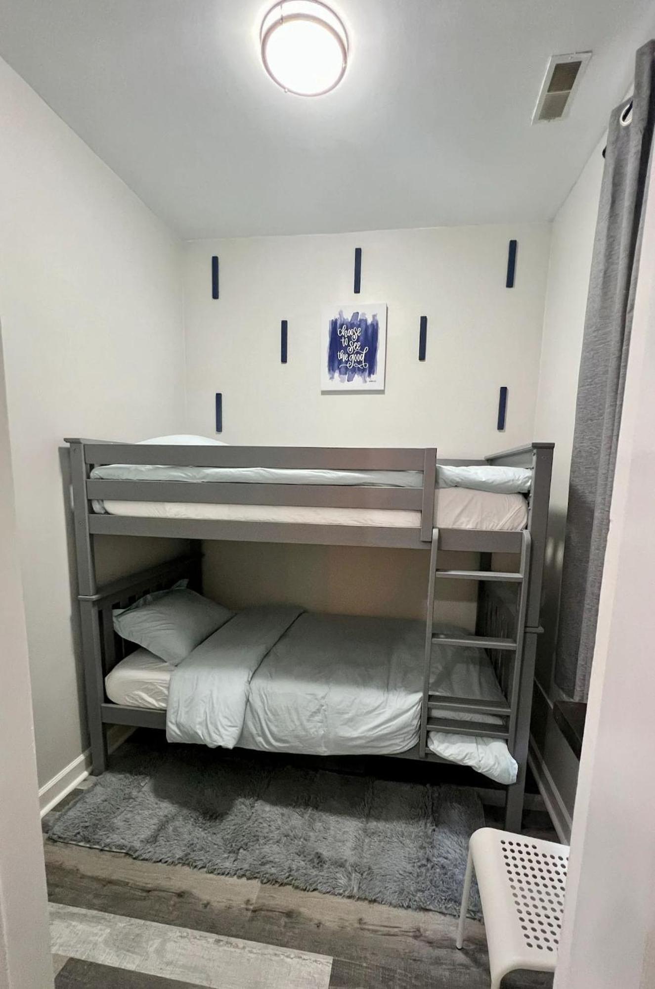 Appartement Cozy 3 Bedroom Near Downtown Parking