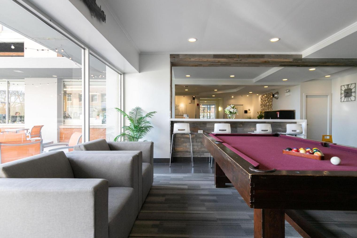 Blueground Edgewater Gym Lounge Wd Chi-1106 * Chicago