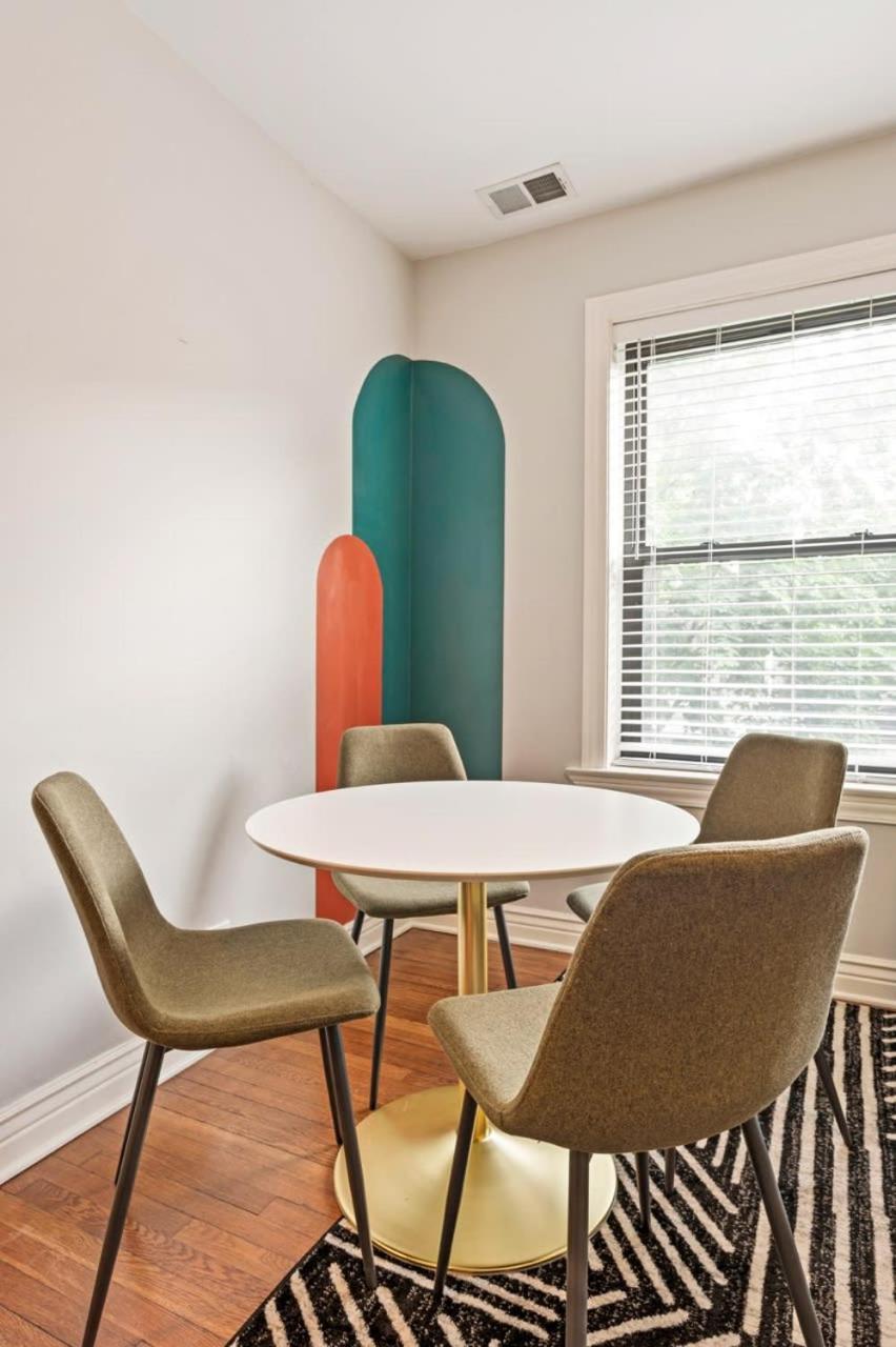 Designer 10 Min Walk To Wrigley * Chicago