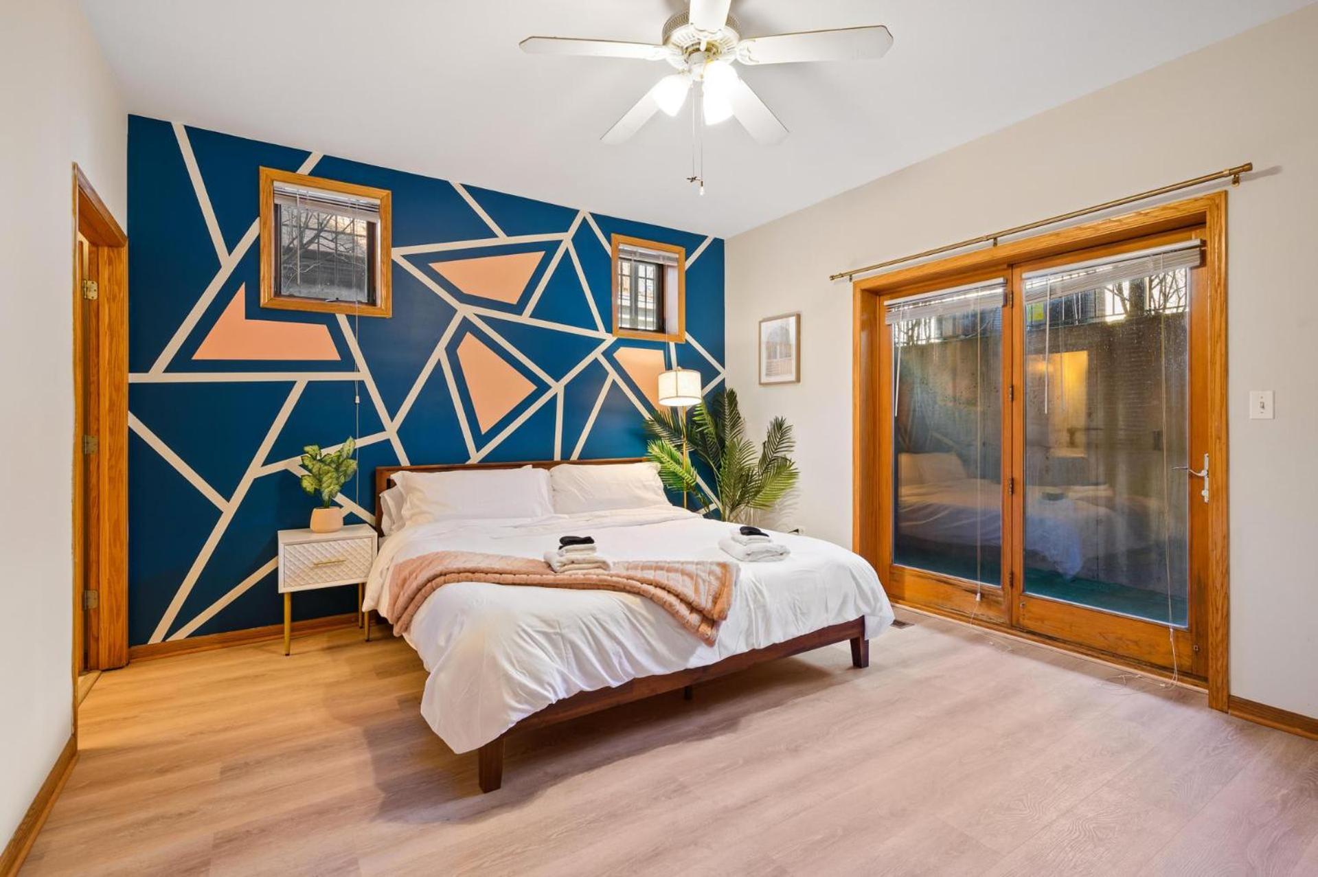 Apartamento Designer Billiards Private Patio 1 Parking *