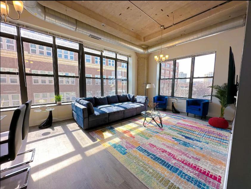Family Friendly Spacious 3Br Suite Sleeps Up To 10 Guests With Optional Parking And Gym Access Near Mccormick Place And Soldier Field Apartment *