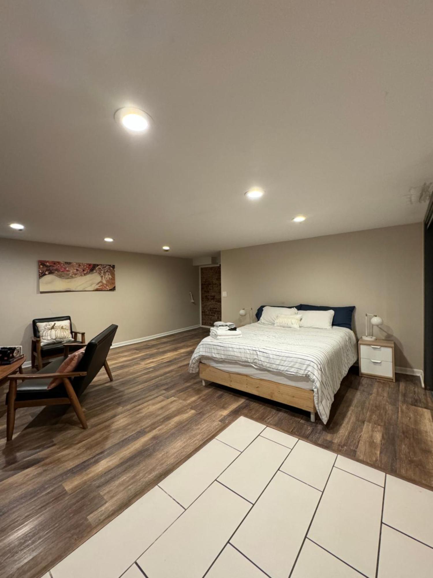 Oldtown Stylish Cute Apartment