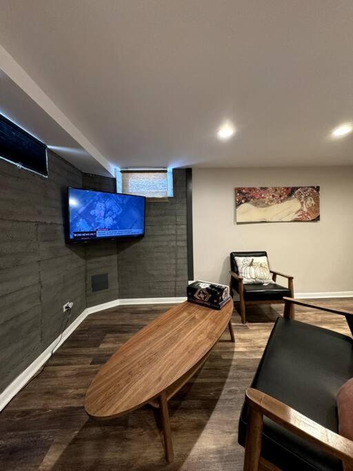 Oldtown Stylish Cute Apartment