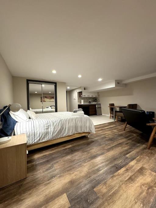 Oldtown Stylish Cute Apartment