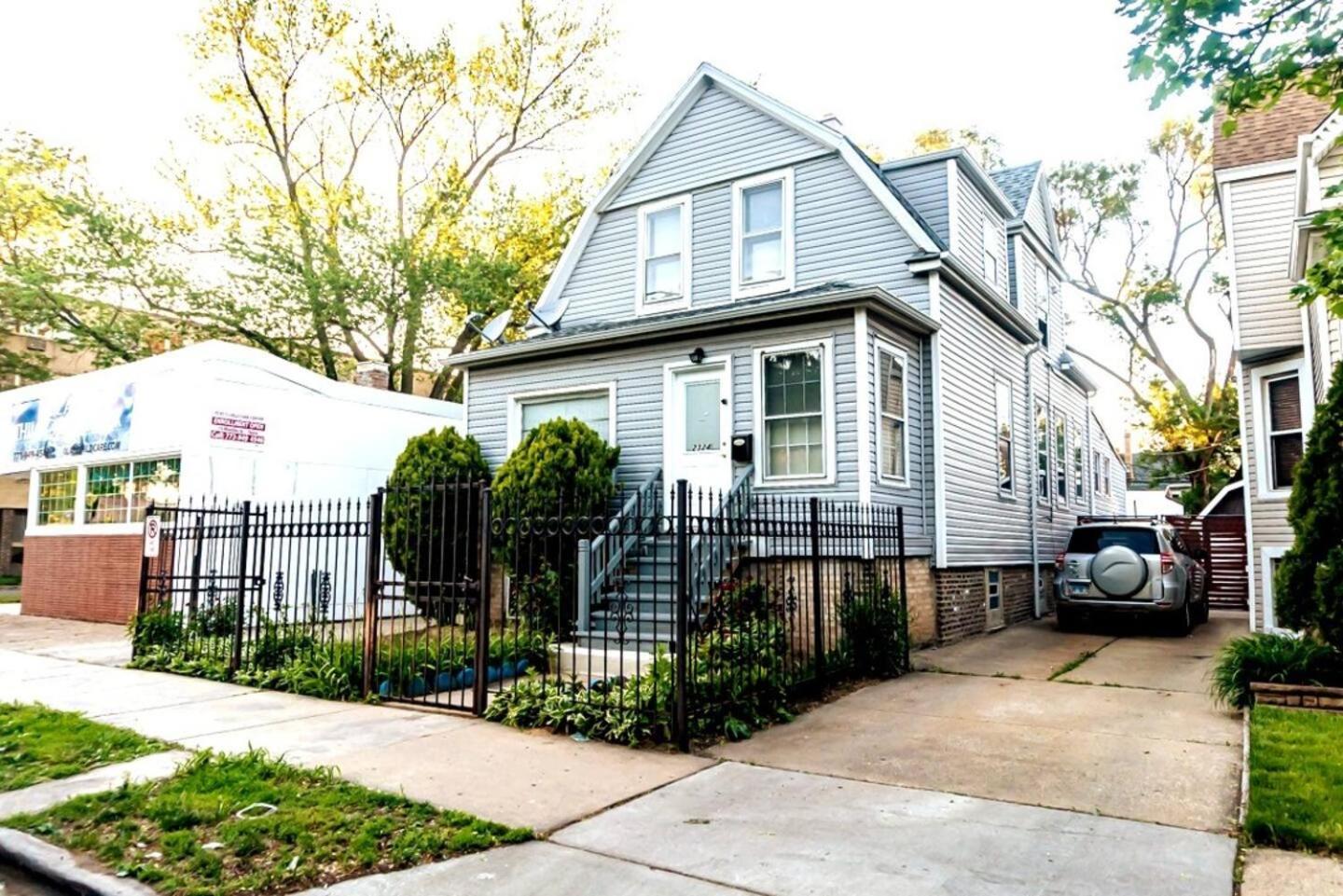 Exquisite Rogers Park 1 Bedroom, 1 Bath Near Evanston Appartement