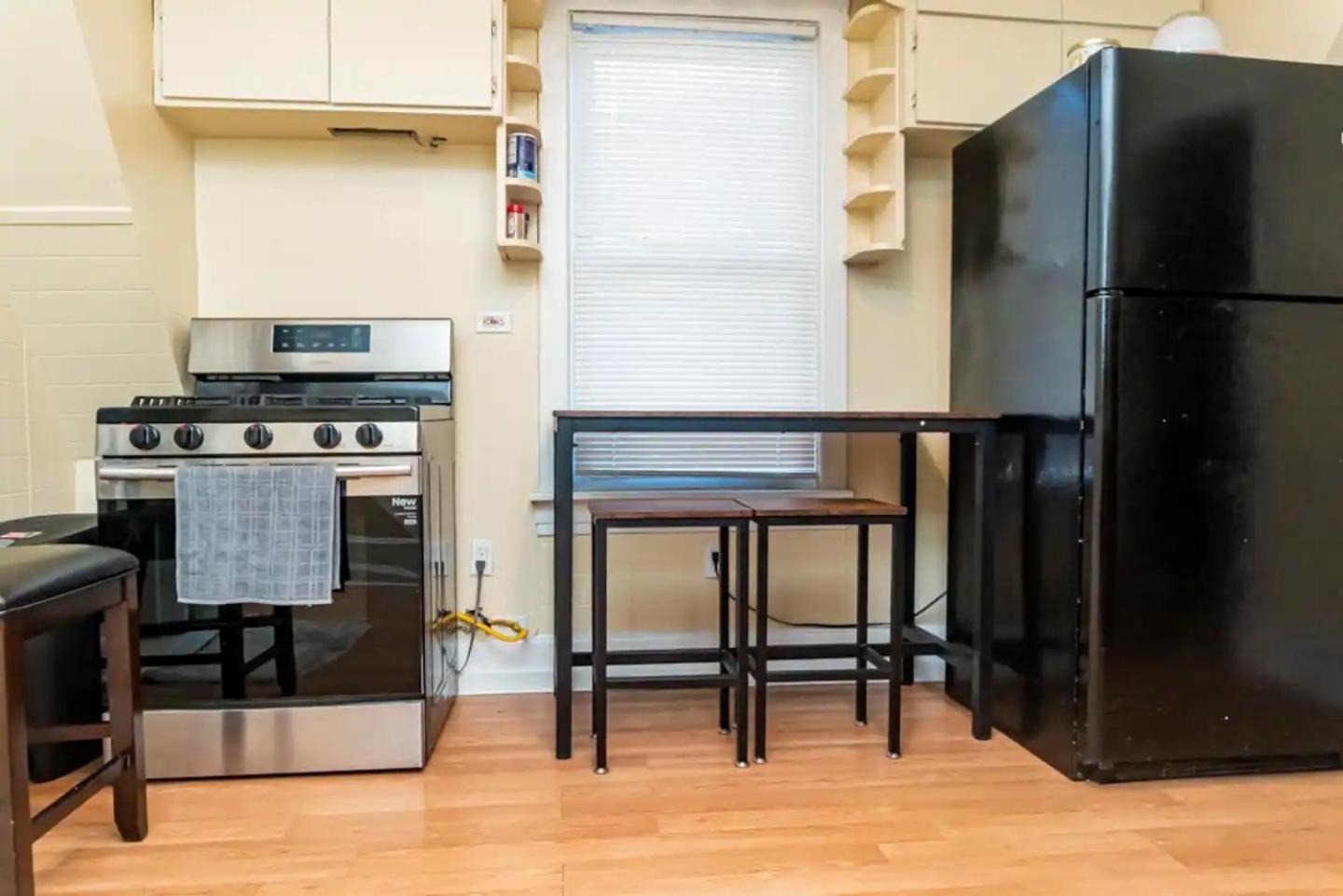 Exquisite Rogers Park 1 Bedroom, 1 Bath Near Evanston Appartement Chicago