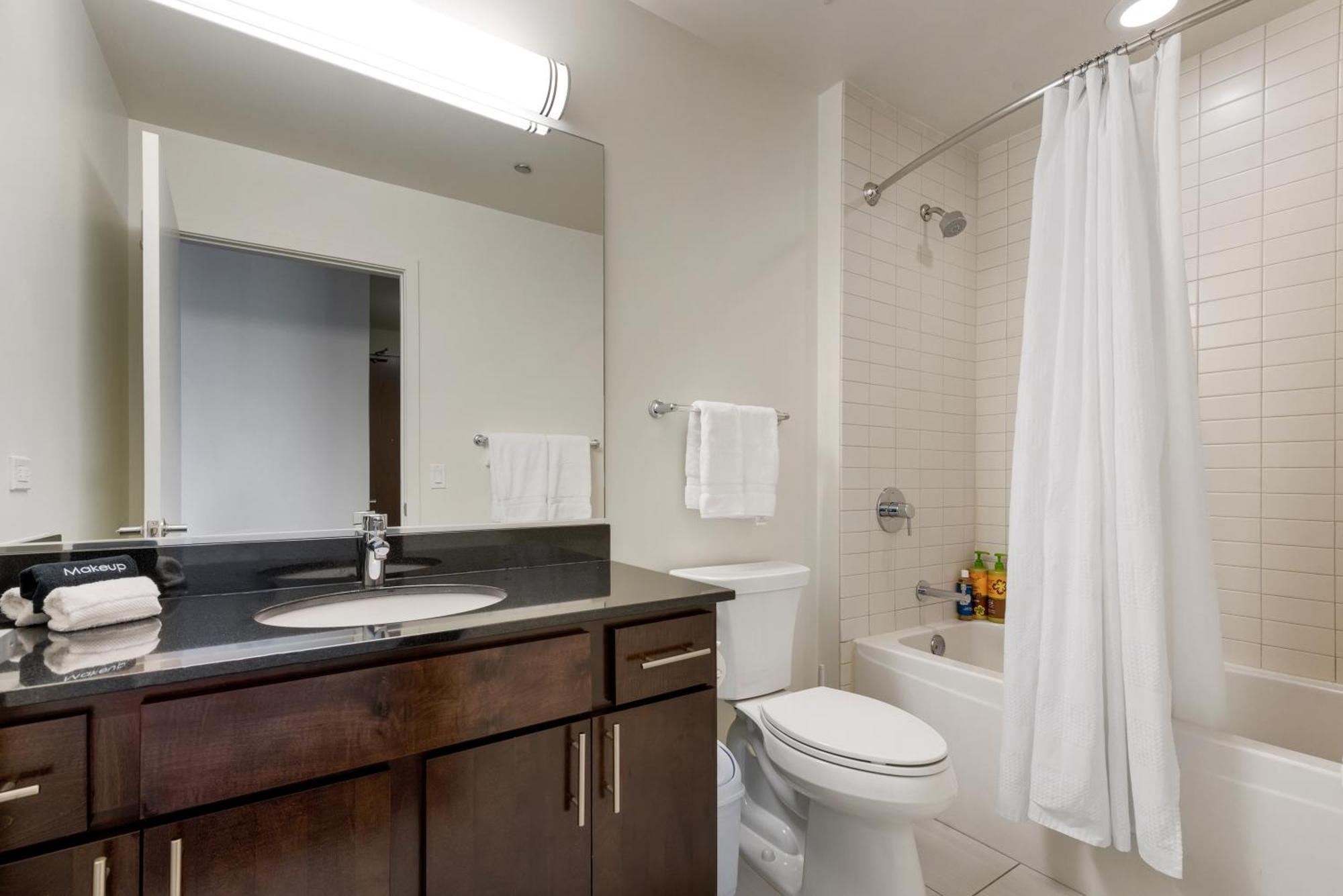 K2 Sky High With Stunning Views In West Loop