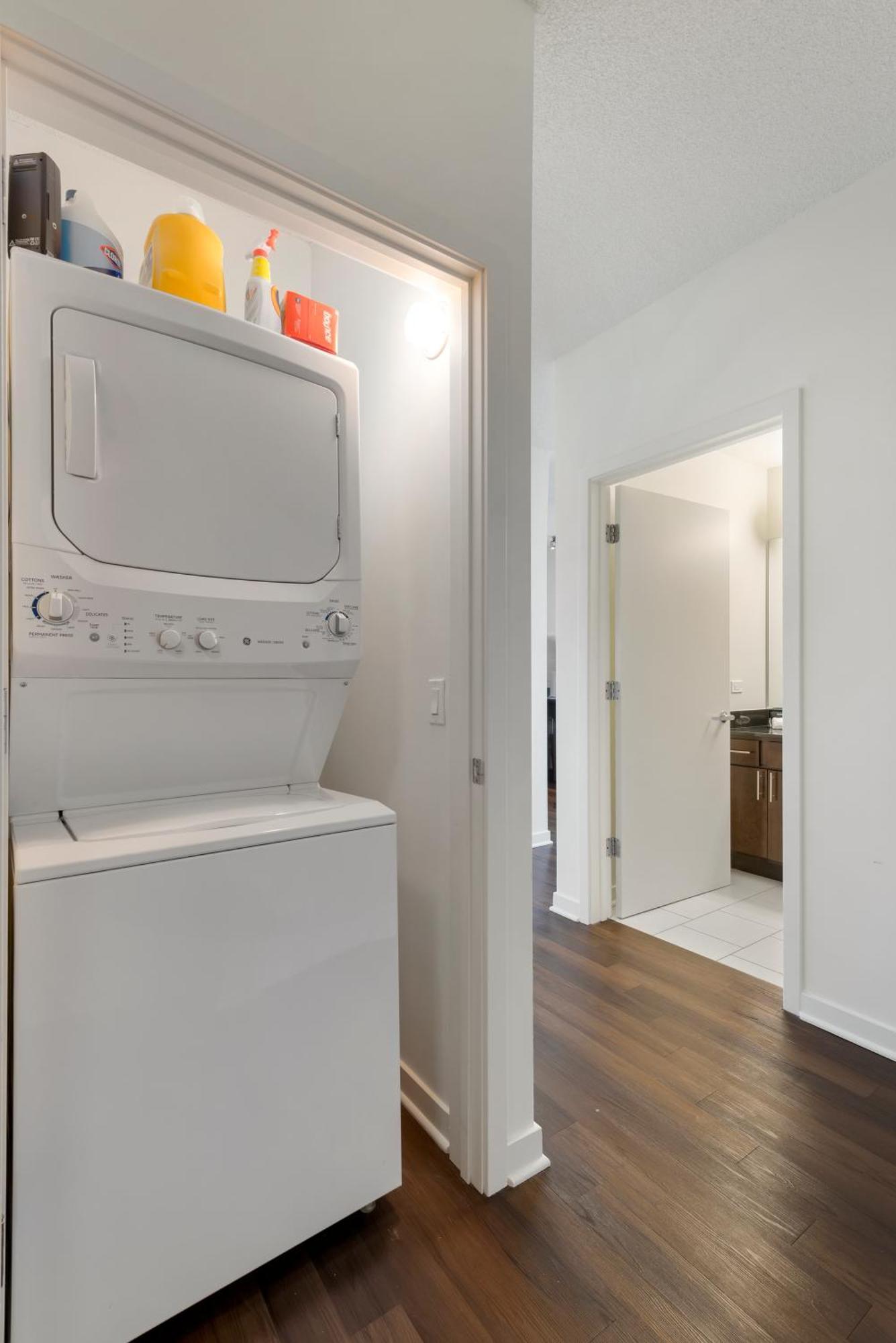 K2 Sky High With Stunning Views In West Loop