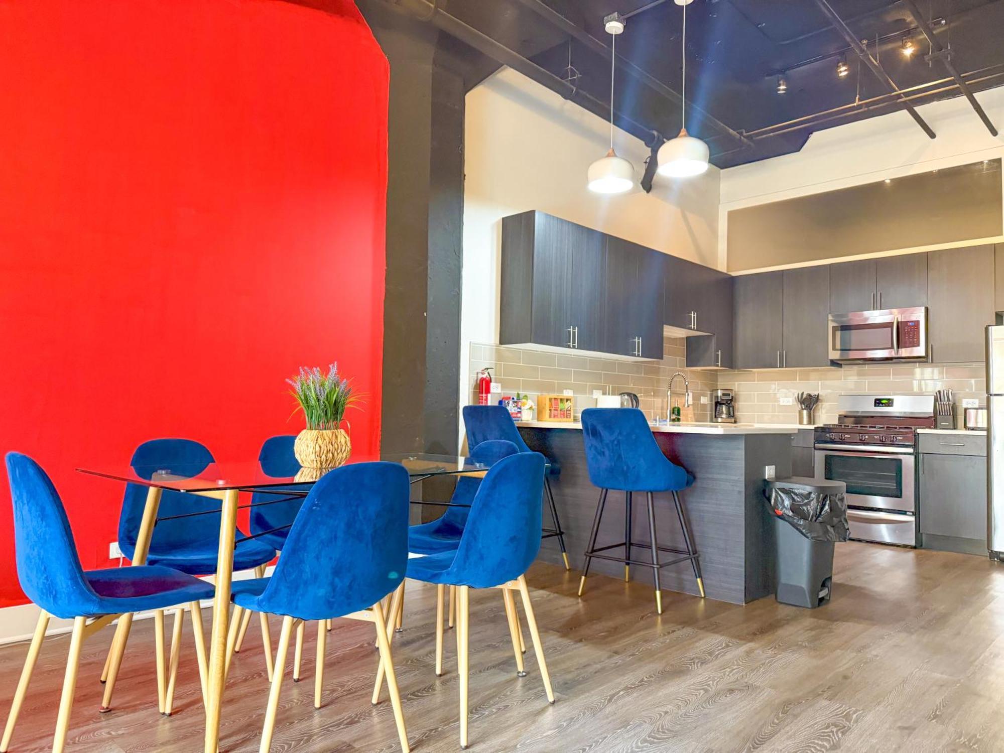 Mccormick Place Spacious 3Br Family Heaven Sleeps 10 Guests With Optional Parking And Gym Access Near Downtown Chicago And Soldier Field