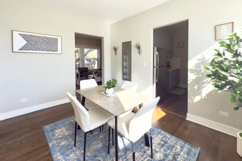 Vibrant 1br Explore Chicago's Hidden Gems *