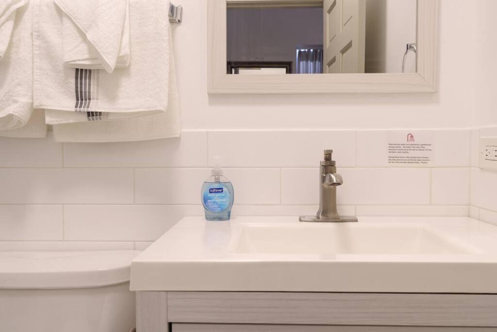 Prime Wicker Park Close To Shops & Dining * Chicago