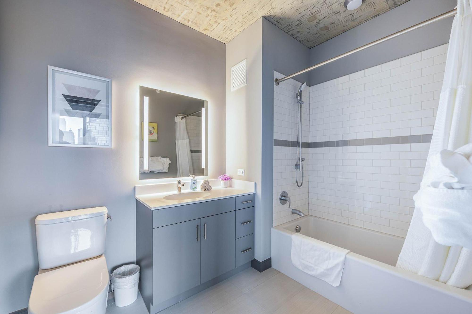 Freshly Minted 2br - Elegance & Comfort In * Chicago