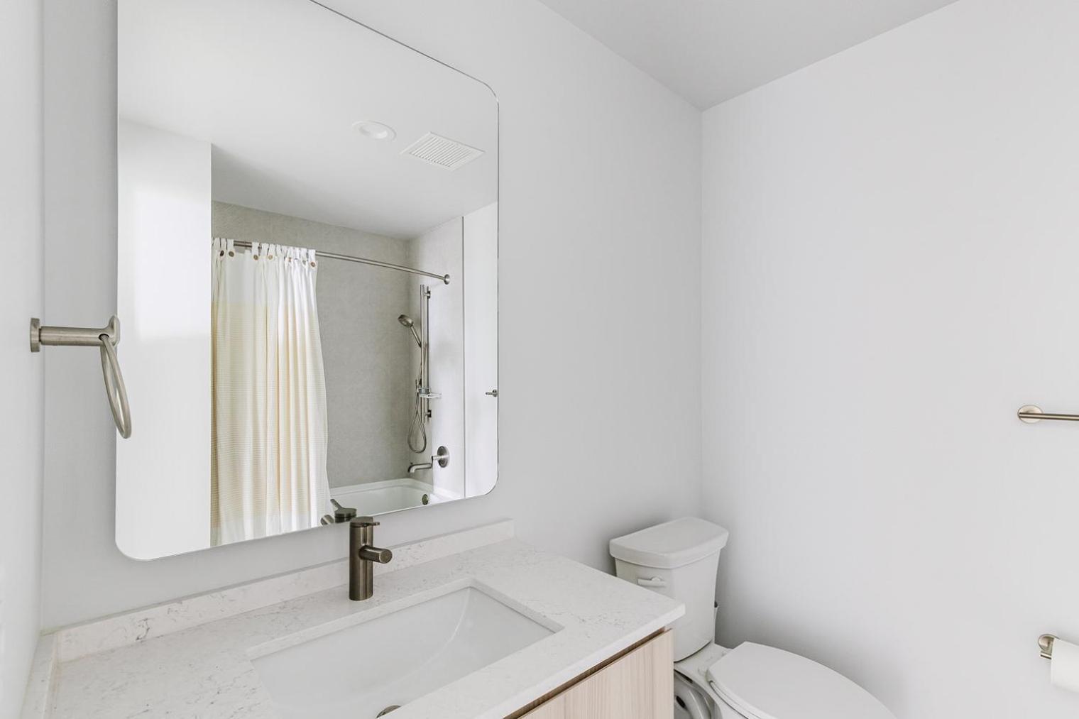 Blueground Medical District 2bd Chi-1110 Apartment