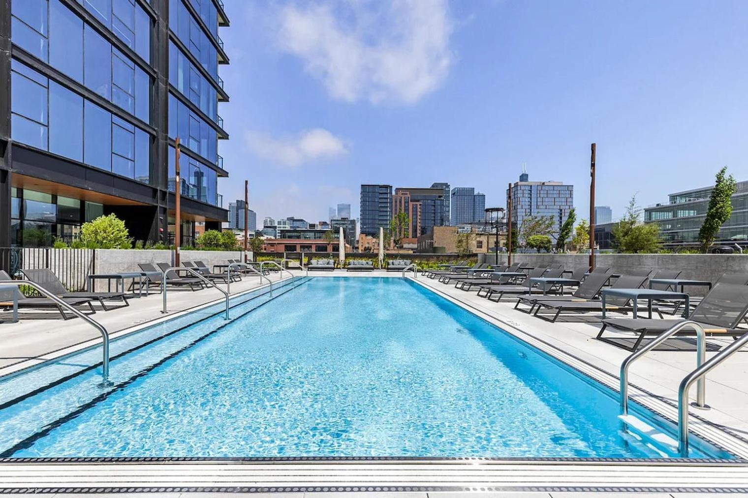 Blueground W Loop Wd Gym Biz Center Chi-1103 Apartment *