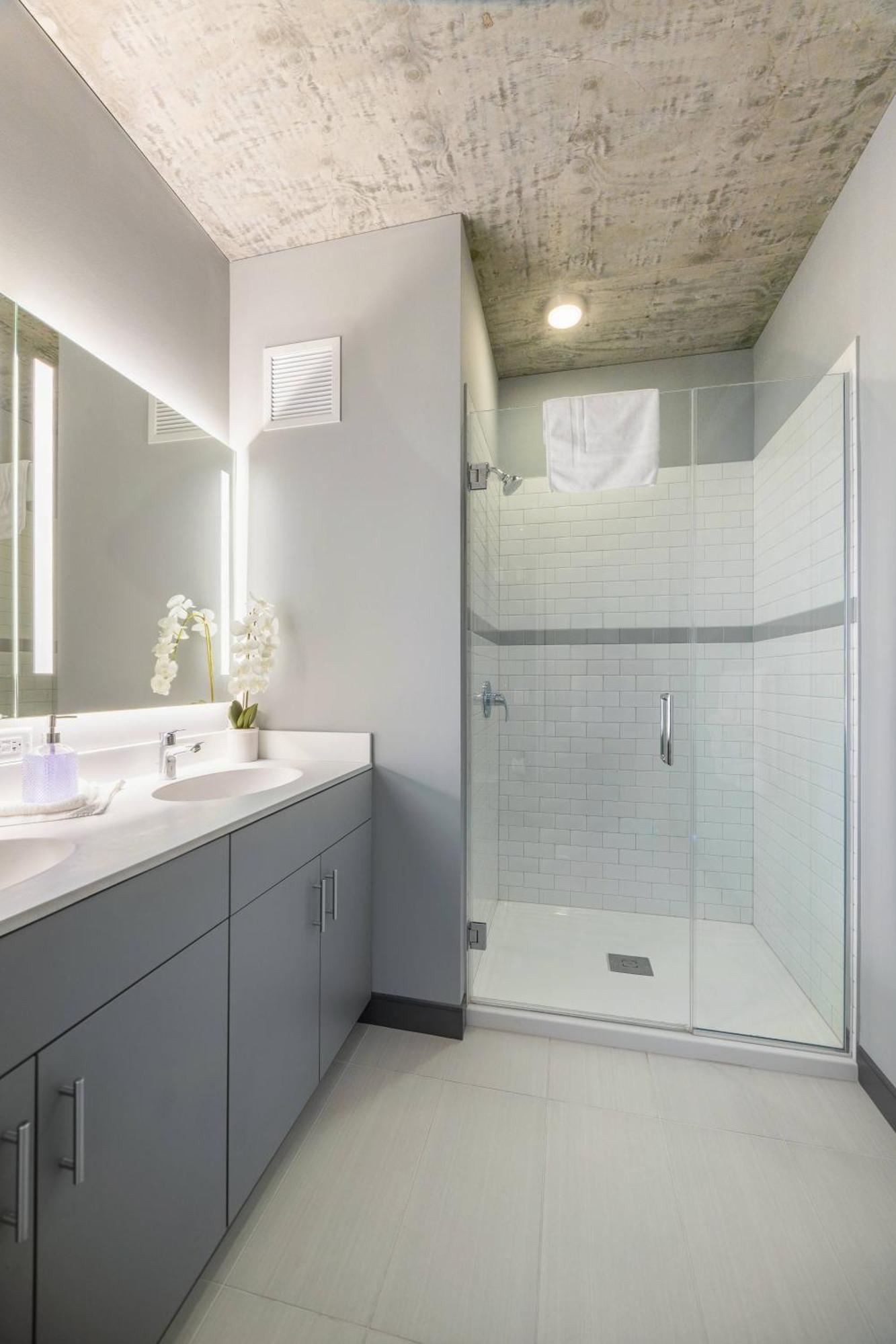 Sophisticated 3br - New Modern And Luxurious Apartment Chicago
