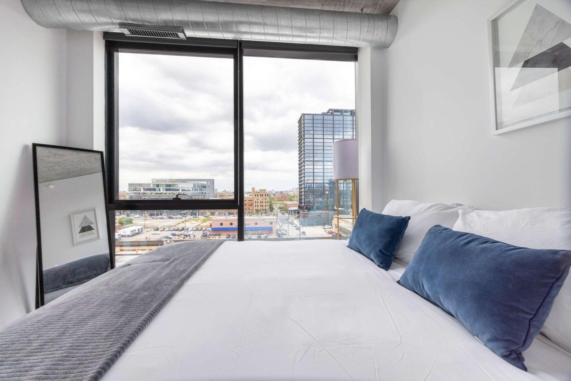 Sophisticated 3br - New Modern And Luxurious Chicago