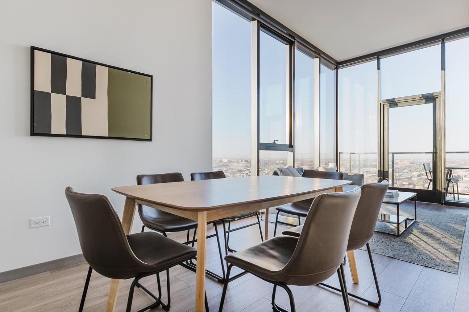 Blueground Medical District 3bd Chi-1112 Apartment