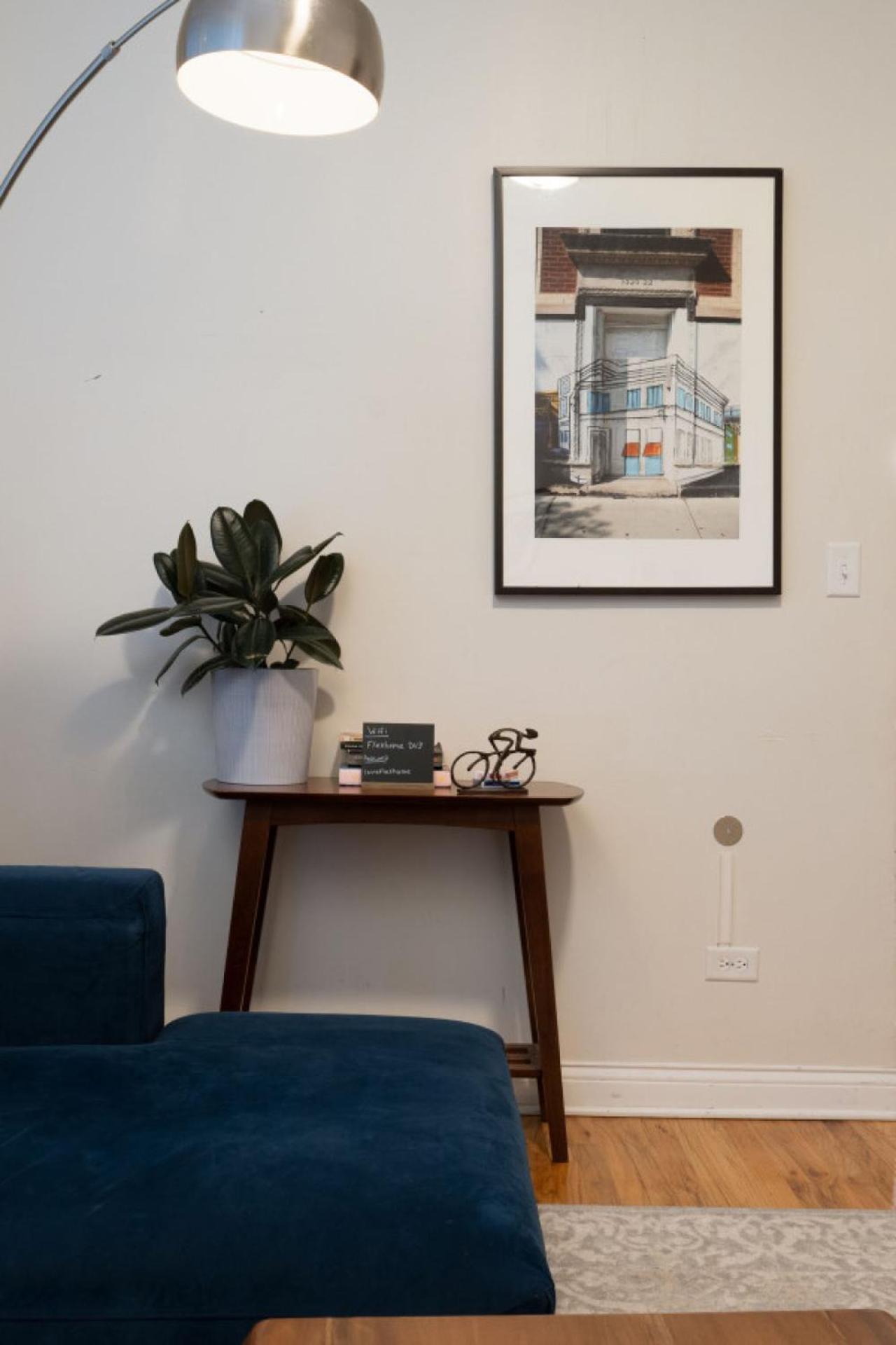 Apartment Wicker Park 2br Modern Dv3 *