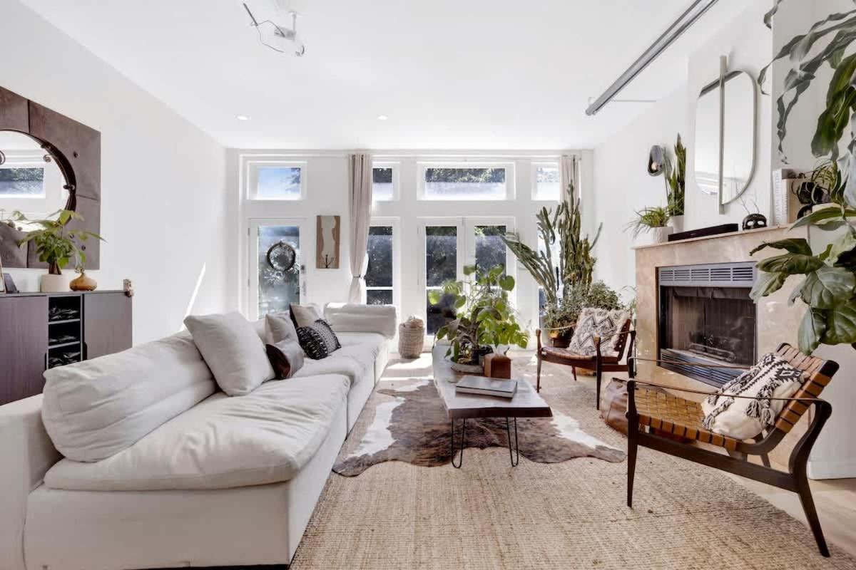 Designer Smart Holiday home Chicago