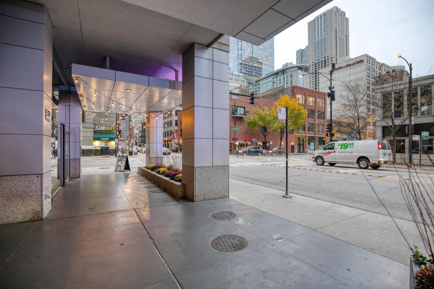 Apartment Blueground River North Pool Doorman Wd Chi-1092