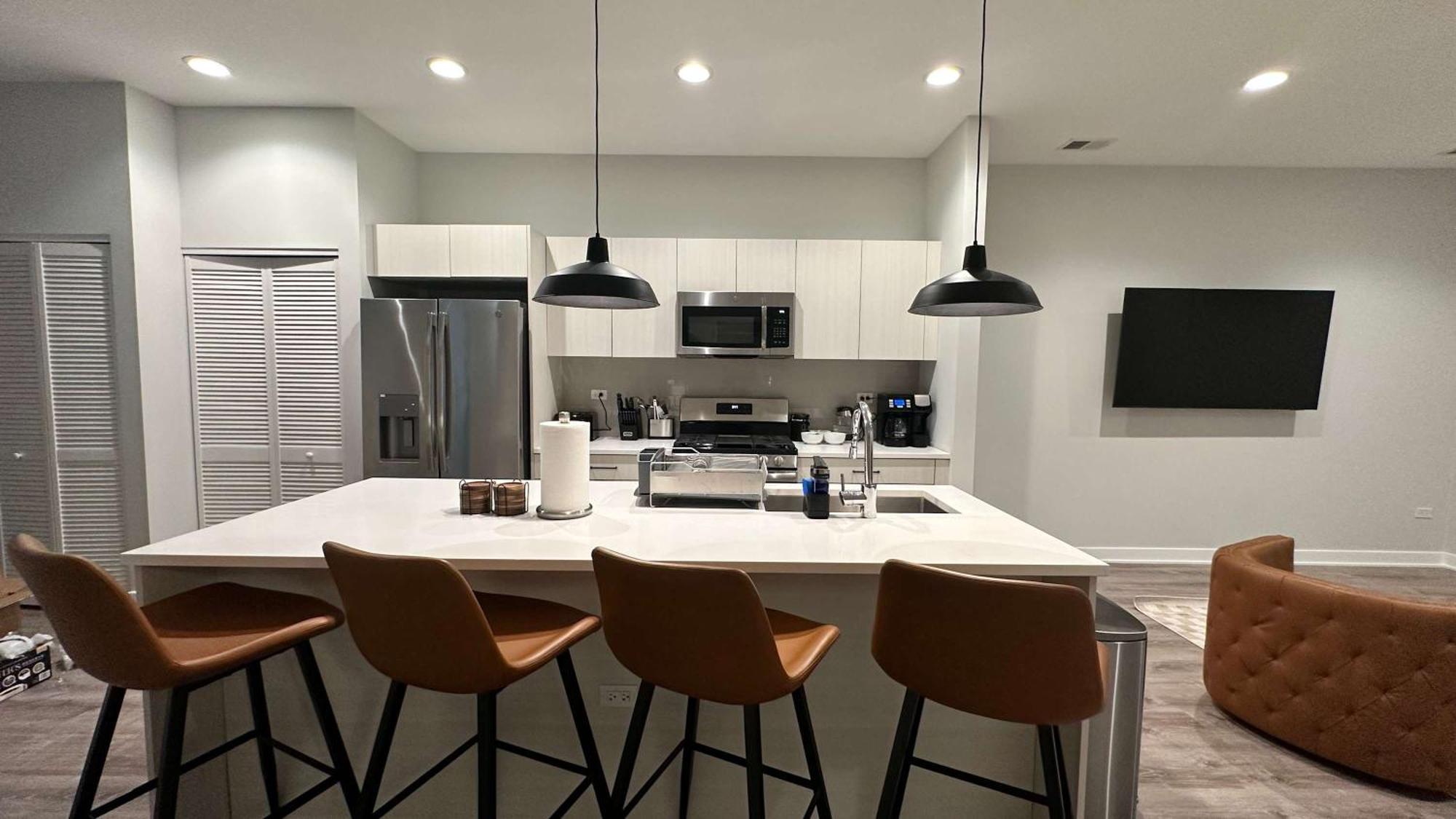 New Built Sleeps 8 Apartamento *